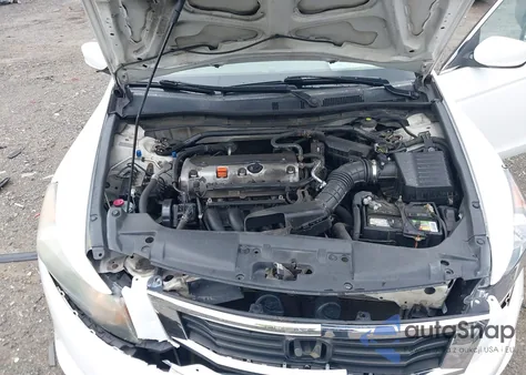 2010 Honda Accord 2.4 Ex-L из США, поврежденный, VIN 1HGCP2F86AA093203